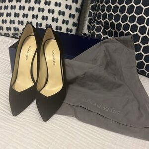 Sarah Flint perfect Jay 100. excellent condition w/box.